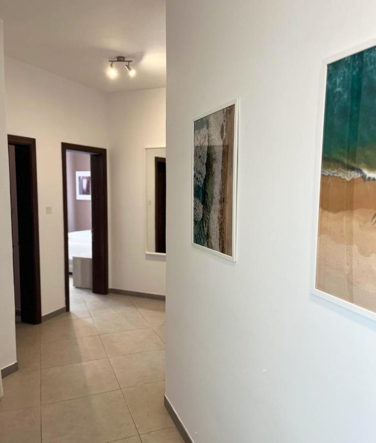 St Julian's Modern And Spacious 4 Bedroom San Ġiljan